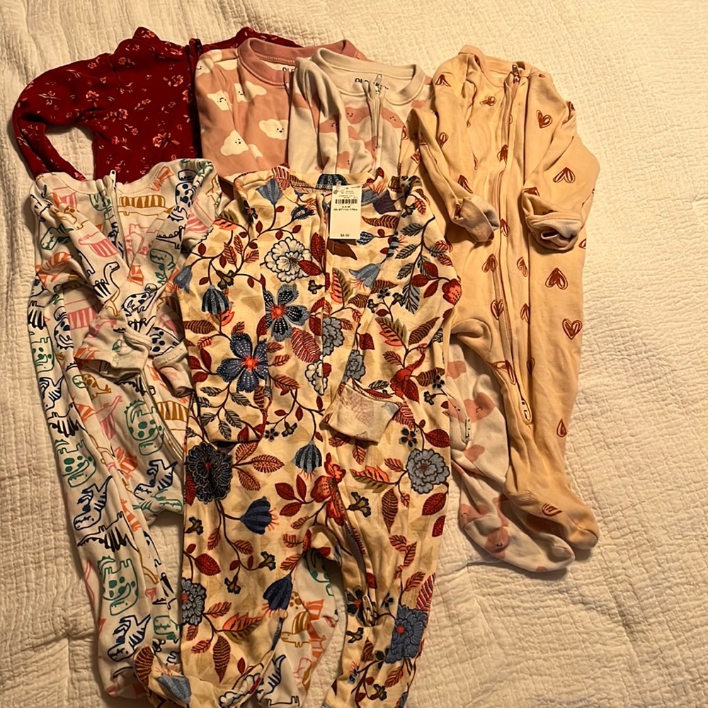 3-6 month sleeper lot